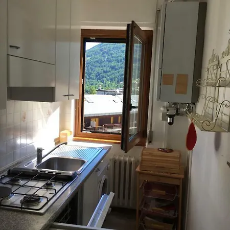 Walking Distance From Chairlift And Center-60 Sq M Wi-fi Casa Lucia Apartment